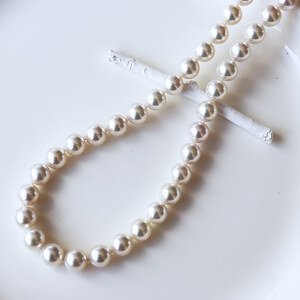 真珠 8.5-9.0mm ネックレス パール 準花珠 アクセサリー ジュエリー ギフト プレゼント 贈り物 パール 母の日 記念日 伊勢志摩 志摩 三重県 / 志摩産あこや真珠 [準花珠 ネックレス] 8.5-9.0mm パールネックレス 品質保証付 クロス付 専用ケース (金具1)
