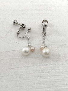 1366 二見結ひ　真鍮イヤリング（あこや真珠6.0mm、淡水真珠3.0mm）09　真鍮　二見　夫婦岩　あこや真珠　ギフト　プレゼント　普段使い