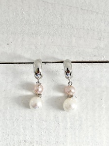 1368二見結ひ　シルバーピアス（あこや真珠6.0mm、淡水真珠4.0mm）17　シルバー　二見　夫婦岩　あこや真珠　ギフト　プレゼント　普段使い