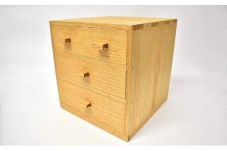 熟練桐たんす職人が手作りした三段小引出(オイル塗装メイプル)