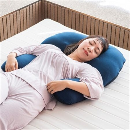 抱かれ枕　アーチピローFUN(レギュラー/ネイビー)_雑貨・日用品 枕 寝具 _【1424948】