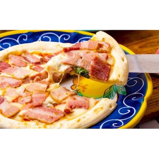 ミシュラン掲載PIZZA  芳醇ベーコンのプレミアムマルゲリータ3枚セット