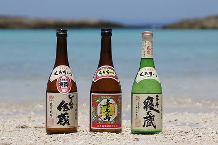 [喜界島酒造]黒糖焼酎3本セット(喜界島・しまっちゅ伝蔵・三年寝太蔵)C-⑦