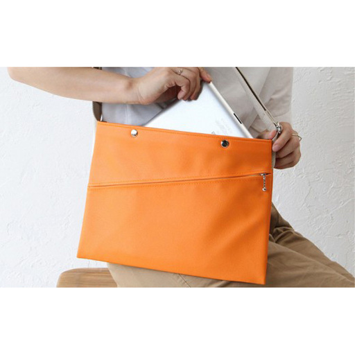 上質で上品でシンプルなショルダーバッグ「saco」(オレンジ) No.246-11