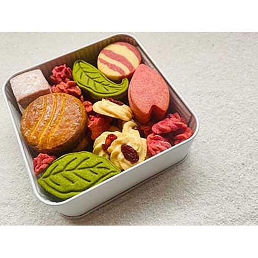 【京都チーズケーキ博物館】【淡紅】パルミジャーノ・レッジャーノのクッキー缶