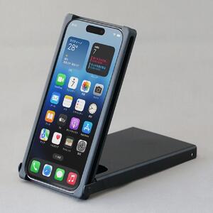 Trick Cover for iPhone15Pro アルミ【黒色】 AKV0002