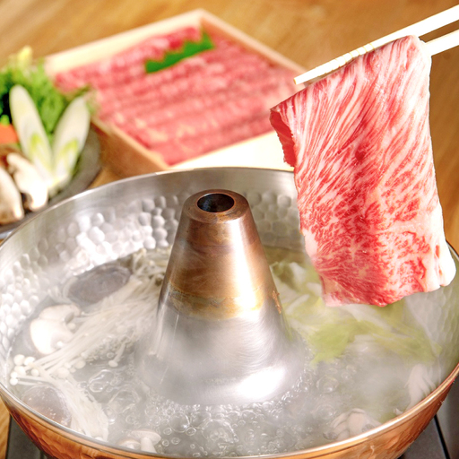 [冷蔵配送]全国大会W受賞!奥出雲和牛肩ロースしゃぶしゃぶ肉400g[黒毛和牛 しゃぶしゃぶ 肩ロース 400g 和牛 牛肉 冷蔵]