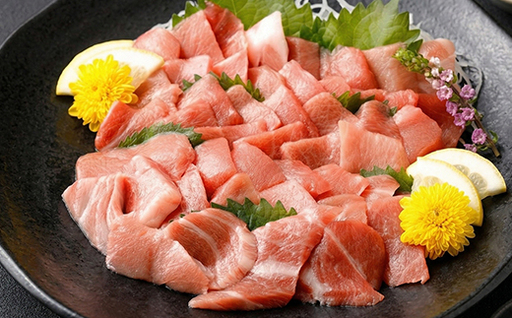 tk204 天然本鮪大トロ！180g本マグロ・天然マグロ切り落とし