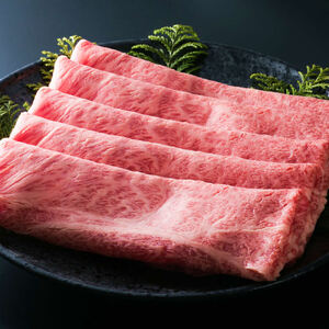 [萬野総本店]神戸牛 神戸ビーフ肩ロースすき焼用 600g 〔牛肉 国産牛 ブランド和牛 お肉 肉 霜降り ロース すき焼き 高級 お祝い ギフト 贈答品〕