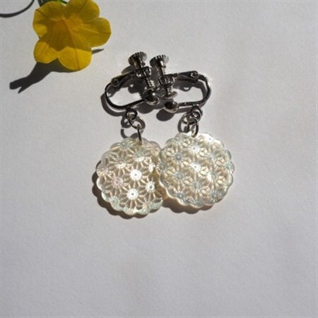 白蝶貝のレース彫刻「麻」イヤリング_装飾品・工芸品 ピアス・イヤリング アクセサリー _【1237884】