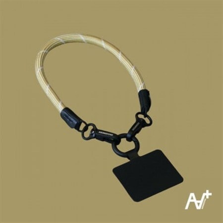 loops(ベージュ)普段使いのスマホ、キャンプや登山などのアウトドアでも大活躍のマルチストラップ【1582415】