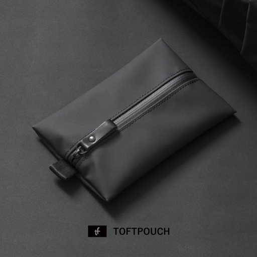 タフトポーチ ブラック Mサイズ センターファスナー 約150mm×110mm