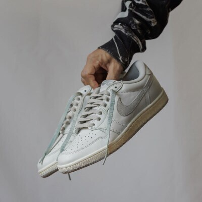 NODC【1985】 Gradation SHOELACES [173N32]