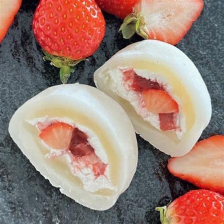 【6個|白あん＆ホイップ入り】イチゴ大福(いちごソース)　フルーツ専門店の人気商品　【配送不可地域：離島】【1631974】