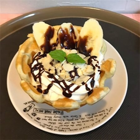 カフェ シュエット【オリジナルワッフル】引換券(3枚)_お食事券 食事券 チケット 体験 体験型 飲食店 観光 旅行 北海道 釧路町 釧路超 特産品 _【1089113】