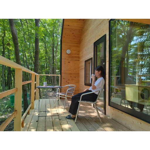 YUFUIN HOGONEKO FOREST　森の中で保護猫と一緒に宿泊できるチケット（年末年始不可、食事なし）