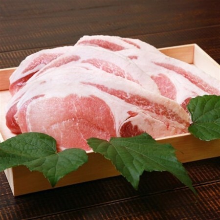 サクッと肉厚!越後もち豚とんかつ用　900g　絶品の食感【配送不可地域：離島】【1644011】