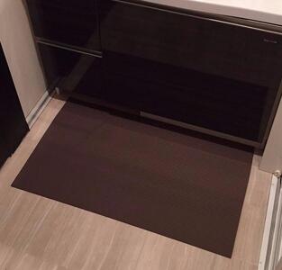 洗濯いらず、ずれない、抗菌 のふく楽 洗面マット(・洗面マット×2枚 ・長さ90cm 幅50cm 厚み5mm ・カラー:ダークブラウン)