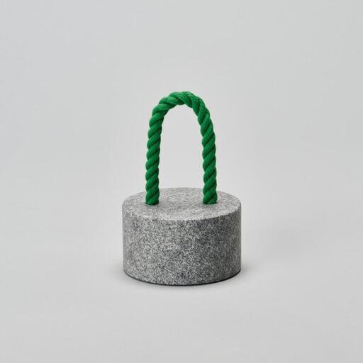 FUJ #1 Green｜庵治石ドアストッパー