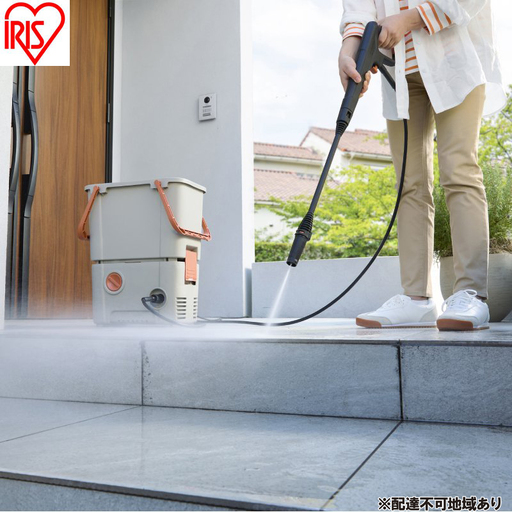 タンク式高圧洗浄機 SBT-751 サンドベージュ 高圧洗浄機 コンパクト 家庭用 タンク式 洗車 アイリスオーヤマ 10MPa アタッチメント付き 節水 掃除 ガン ベランダ 温水 洗剤対応 黄砂 花粉 外壁 ランス ホース ノズル