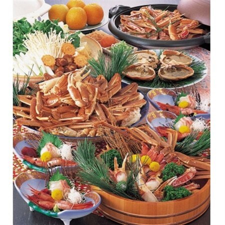 天橋立・岩滝温泉 ホテル喜楽家(新館) 冬の味覚!松葉ガニづくしプラン宿泊ペア券(1泊2食付き)