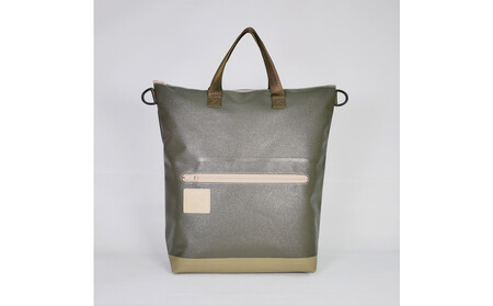 TENT BAG SARAH.01　防水バッグパック【カーキ】 AJU0004VC02