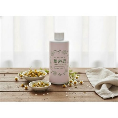 華密恋(KAMITSUREN)カモミールエキス100%薬用入浴剤 300ml(医薬部外品)【1723703】