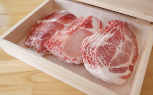 [黒豚バラ肉、黒豚モモ、黒豚ロース]山中牧場 黒豚シャブシャブセット