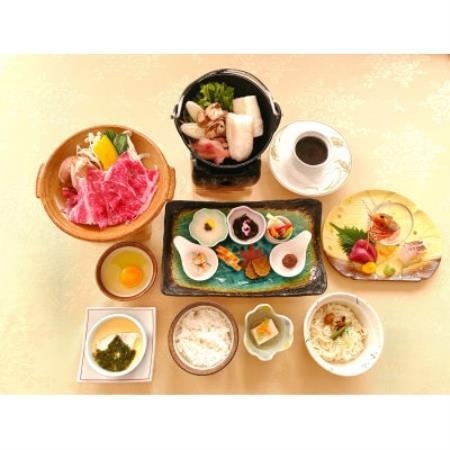 ホテルサンルーラル大潟　平日限定1泊2食付宿泊券(あきた名物プラン)【配送不可地域：離島・沖縄県】【1737457】