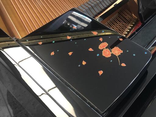 [真和楽器]京都伝統工芸による彩輝光蒔絵ピアノ「春幻」モデル制作クーポン(120万円分)|京都 伝統技術 ピアノ