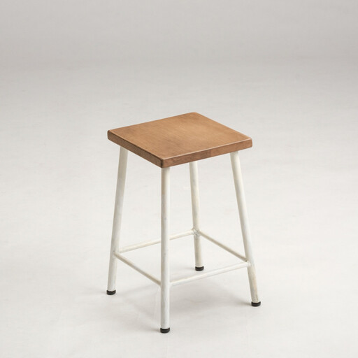マキヅ家具 槙塚鉄工所 Schoolstool Low
