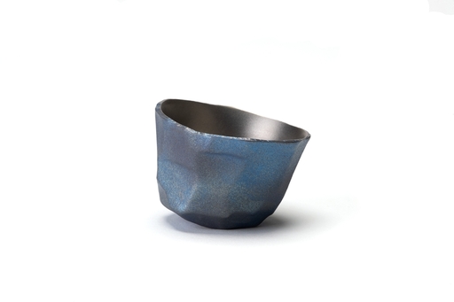 “ hikiZAN ”Premium Titanium Sake Vessel 4th model【 日本酒 酒器 茨城県 日立市 】