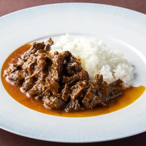 フレンチシェフのこだわり 牛すじ煮込みカレー×4食セット[FRANCEYA]_HA2071 牛すじ カレー 湯煎 簡単 福岡県宗像市 宗像市 福岡 宗像
