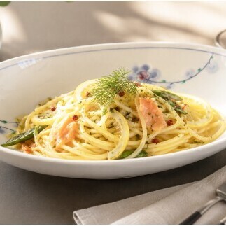 有田焼 華山窯 早風花 パスタ皿 黄 紫 2枚 セット[東洋セラミックス] プレート お皿 食器 うつわ 器 花 カレー パスタ ワンプレート