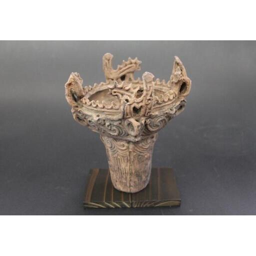 笹山遺跡・火焔型土器レプリカ 19cm （台座1cm・O型小鉄製ろうそく立て・豆和ろうそく24本・マッチ付）（新潟県十日町市出土） 手作り 陶芸品 新潟市