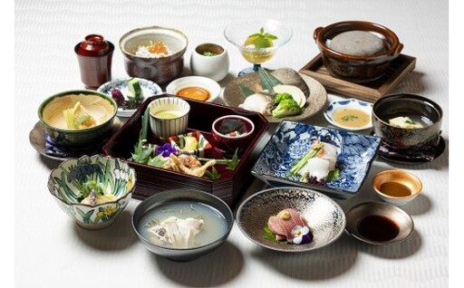 [23-19]明治の森 箕面 音羽山荘ディナー ペアチケット(懐石コース)