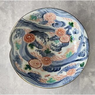 [ふるなび限定]有田焼 福泉窯 ろくろ 染錦流水菊絵一方押し大鉢[渕上陶磁器 / FUCHIGAMI TOJIKI]手描き 一点物 インテリア 高額 大鉢 染錦 菊 流水 吉祥文様 縁起物 高額 高額返礼品 高額納税 鉢 菊 伝統工芸 限定 チョイス限定 