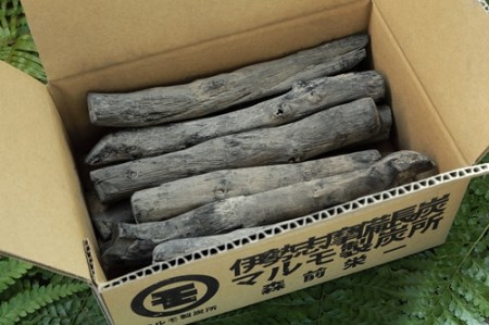 伊勢志摩 備長炭　細長　約1kg／　マルモ 製炭所　BBQ　料理　炭火　七輪　囲炉裏　火鉢　キャンプ