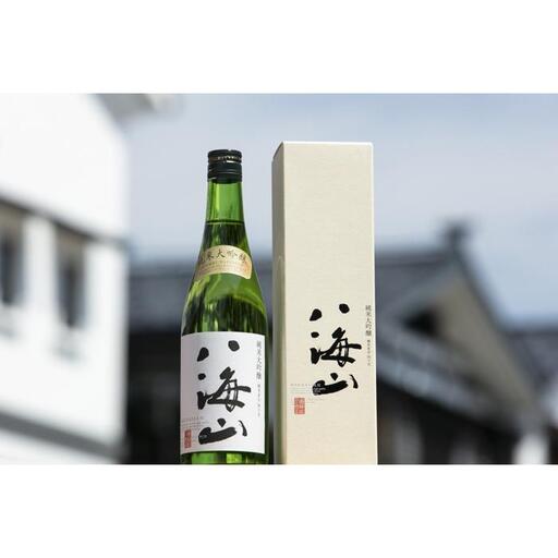 越後の名酒「八海山」純米大吟醸【四合瓶720ml】 | 八海山