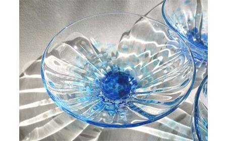 ＜ガラス作家 池本美和＞器「水の瞬き」 吹きガラス 硝子 ガラス 皿 フルーツ皿 池本美和 贈り物 ギフト F6L-446