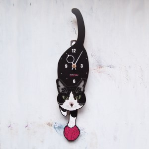 白黒ハチワレ-猫の振り子時計 C