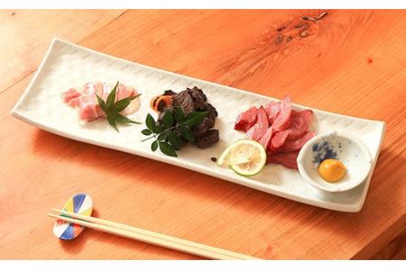 国産くまモンBOX入り「上赤身セット」+ 馬肉おつまみ 3点 食べ比べ