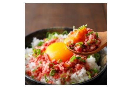 馬肉 大トロ フレーク 1000g（500g×2パック）馬刺し