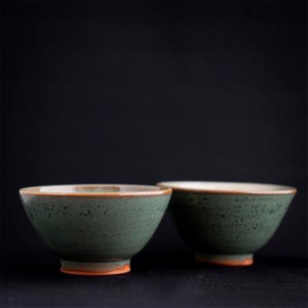 【青山窯】深い緑の錆浅葱色が美しい綾焼き(飯碗2個セット)【1236772】