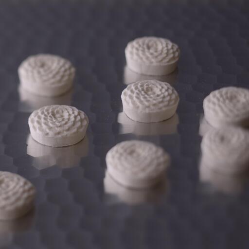 [鍵善良房]菊寿糖(きくじゅとう)28個入|京都 和菓子 人気[ 京都 老舗 和菓子 スイーツ おやつ 人気 おすすめ お取り寄せ 通販 送料無料 ふるさと納税 ]