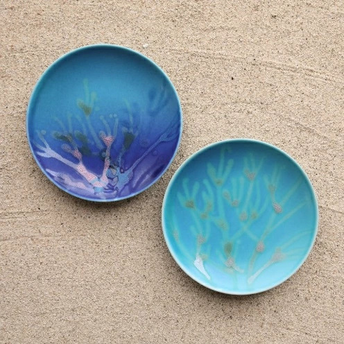 【datta.沖縄南の島陶芸工房】珊瑚プレート 取り皿（2枚セット）瑠璃紺×青色 ☆ やちむん 読谷村 コーラル セット商品 器 お皿 伝統工芸品 地場産品 ブルー