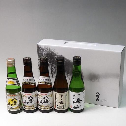 日本酒 八海山 清酒・特別本醸造・大吟醸・純米大吟醸　300ml×5本セット【八海山 清酒 特別本醸造 大吟醸 純米大吟醸 飲み比べ 5本 セット 日本酒 300ml 新潟 地酒 厳選 晩酌 熱燗 お酒 酒 さけ お中元 お歳暮 贈答】