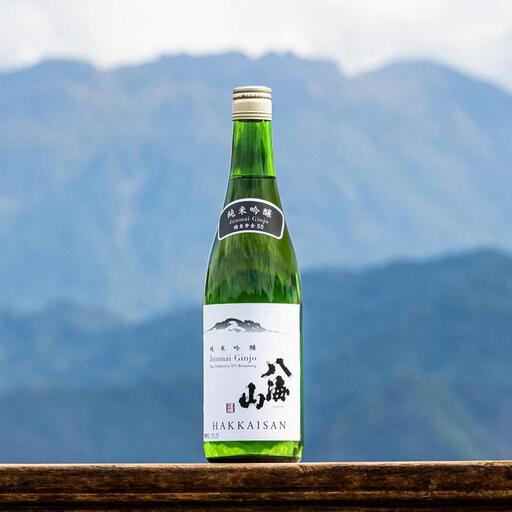 越後の名酒「八海山」 純米吟醸55%[720ml](箱付き) | 八海山