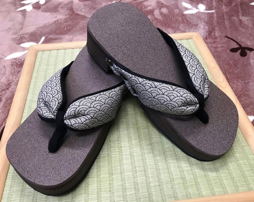 限定3足![桐下駄]右近下駄 真竹張り(紳士物)印伝鼻緒付 フリーサイズ