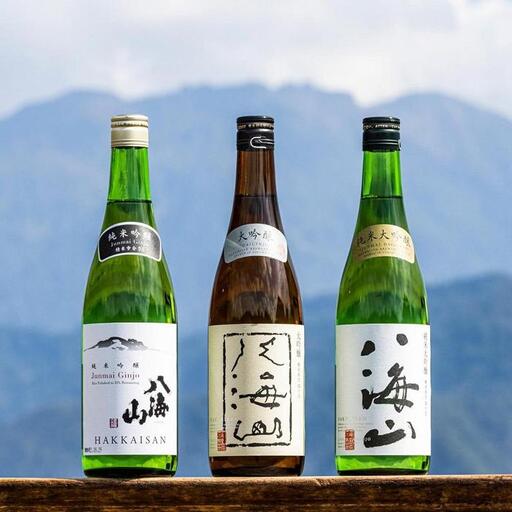 越後の名酒「八海山」純米吟醸55%・大吟醸・純米大吟醸四合瓶詰合せ(各720ml) | 八海山